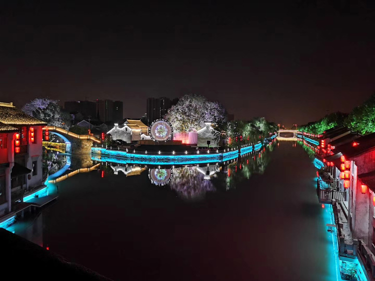 古鎮夜游光影秀.jpg